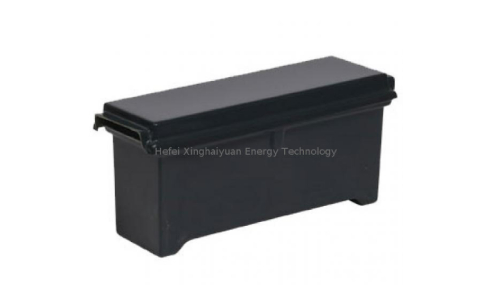 Quels sont les avantages des logements et des enceintes en fibre de verre?