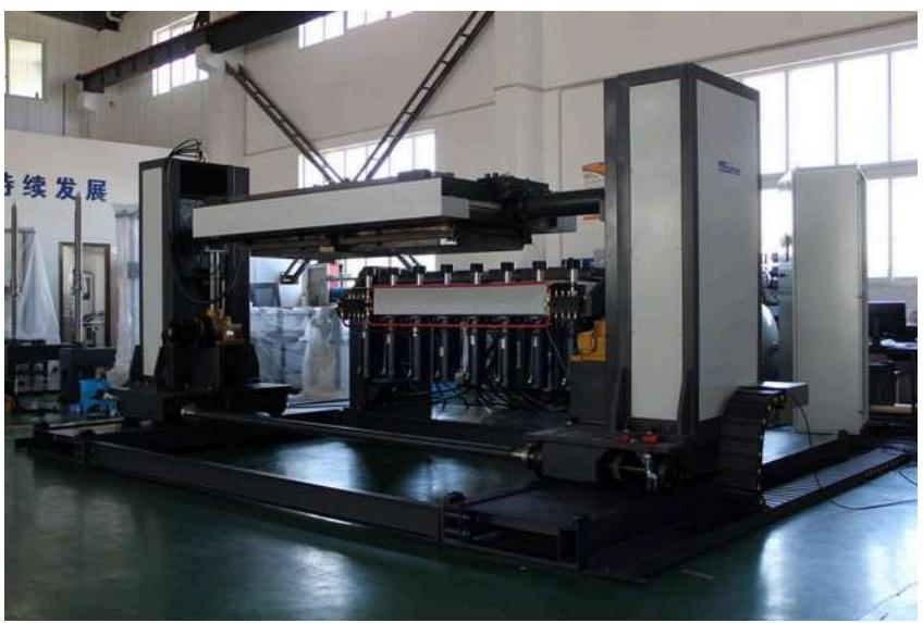 Deux processus RTM adaptés aux grands composites hautes performances sont: