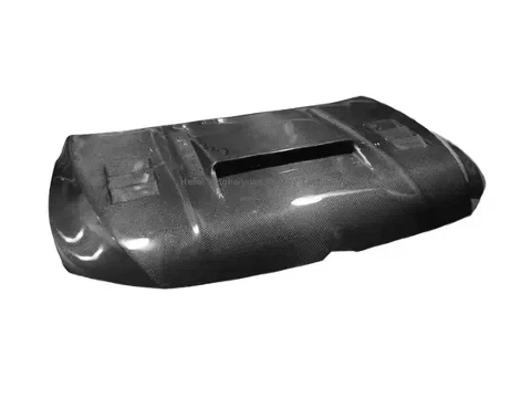 Comment les kits extérieurs personnalisés élèvent-ils les performances et l'apparence des voitures de sport haute performance?