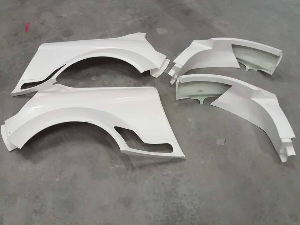 Kits de carrosserie de voiture en fibre de verre FRP Fender